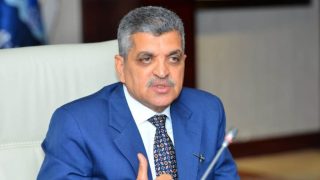 أسامة ربيع يصدر قرارا بتشكيل مجلس إدارة هيئة قناة السويس الجديد